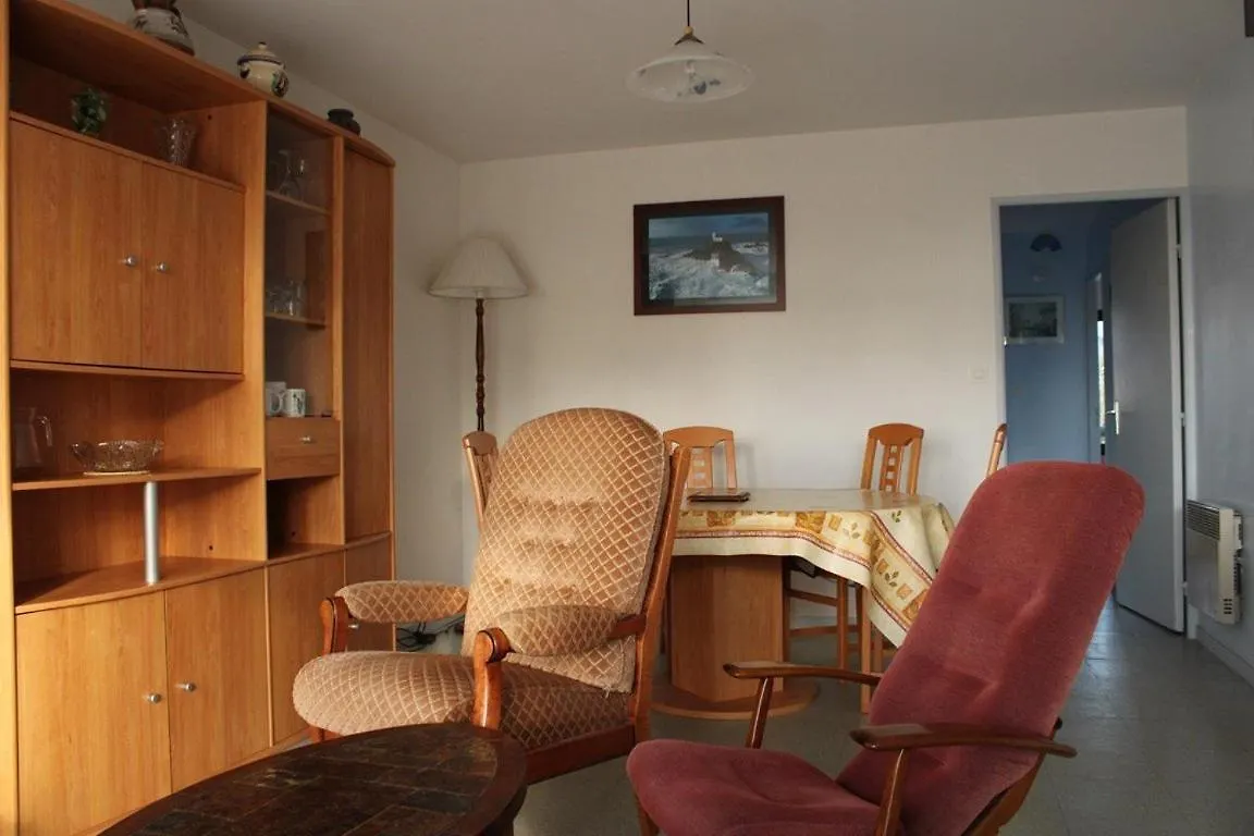 Apartment 524 - A Erquy, Immeuble Tranquille Cap Armor Situee A 200M De La Plage
